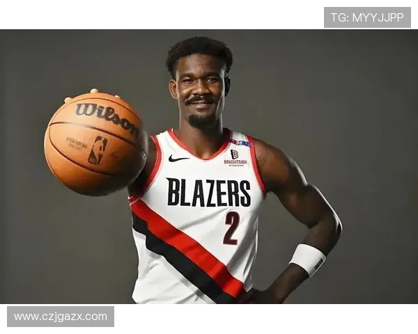 湖人签下德安德烈艾顿两年1660万美元助力内线重建再冲总冠军 湖人签下德安德烈艾顿两年1660万美元助力内线重建再冲总冠军